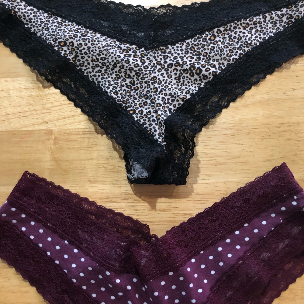 2 Pair Lace Bikini Panties Size LG